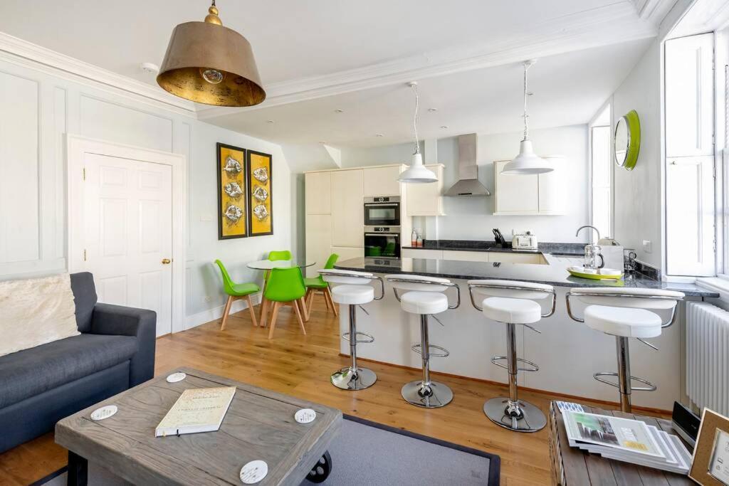 Beautiful Apartment, Incredible Central Location Bath Exterior foto